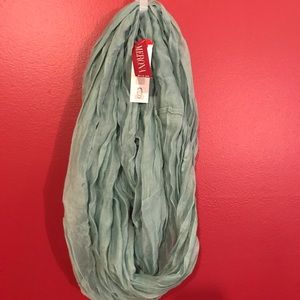 Brand new infinity scarf